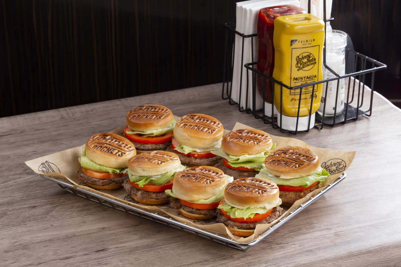 Dia do Amigo: Johnny Rockets oferece porções e sobremesas para dividir ...